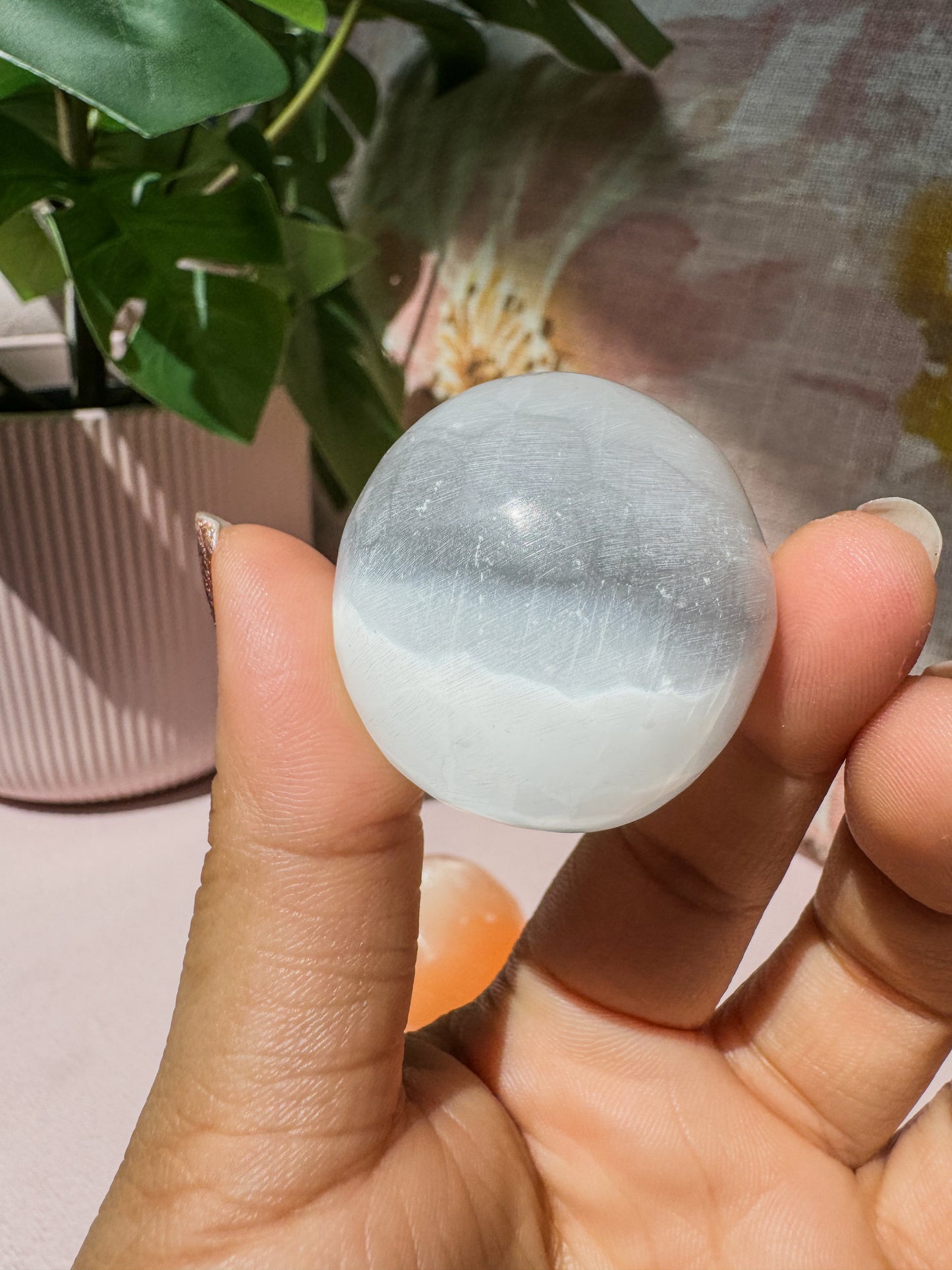 SELENITE SPHERE - WHITE
