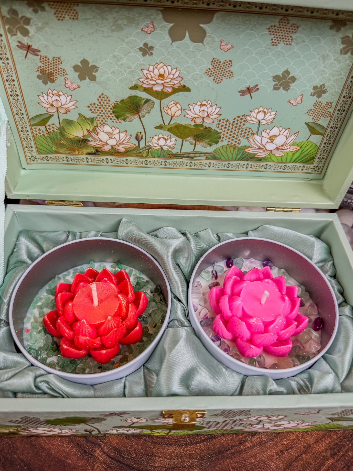 The Eight Lotus Luxe Box