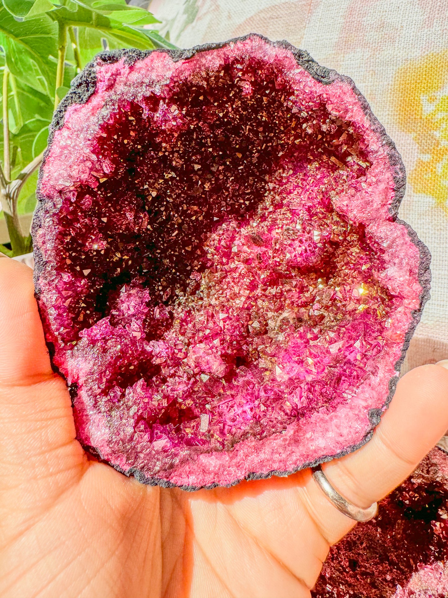 SPARKLY GEODE PINK