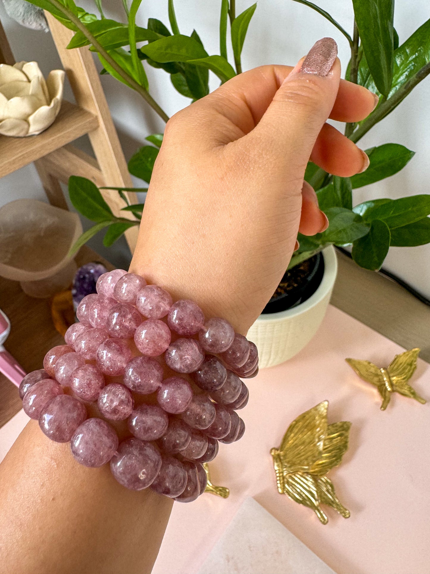 STRAWBERRY QUARTZ TUMBLE BEAD BRACELET