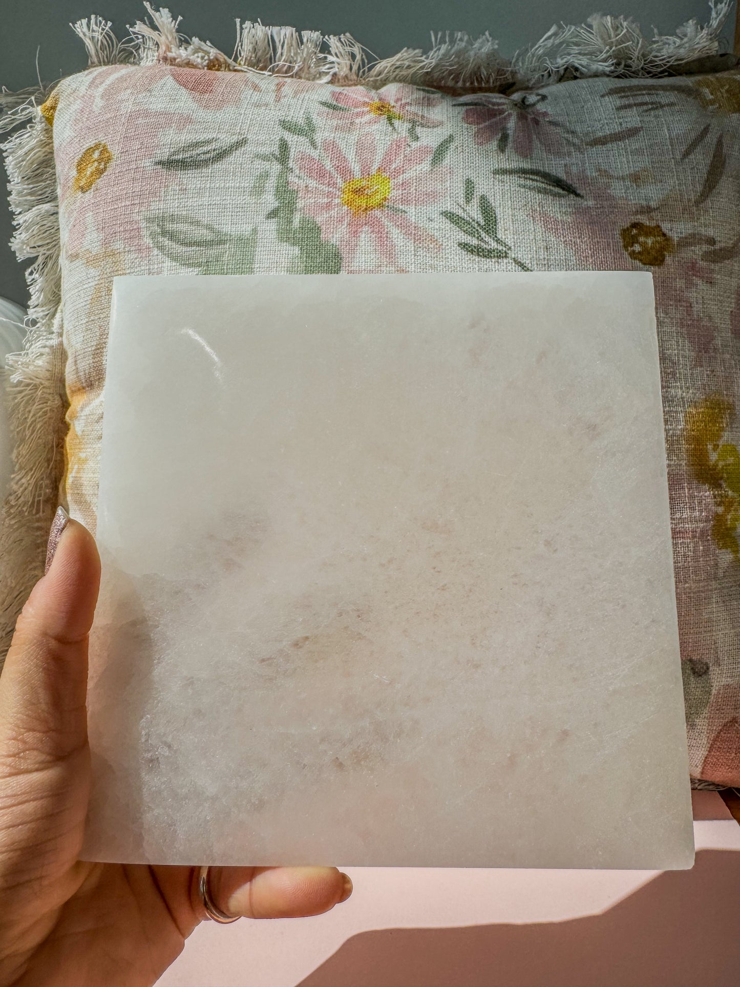 SELENITE SQUARE CHARGING PLATE