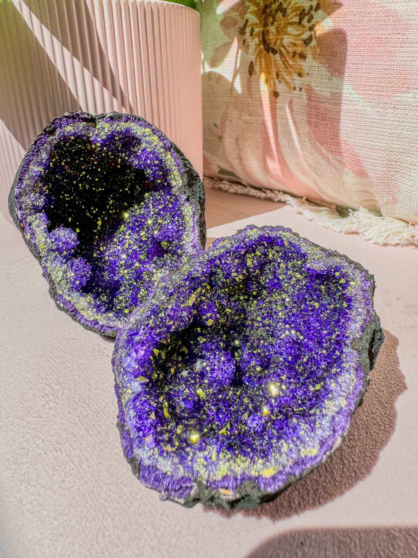 SPARKLY GEODE PURPLE