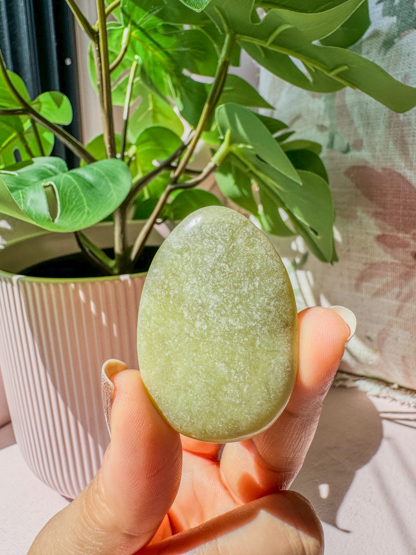 GREEN JADE PALM CRYSTAL